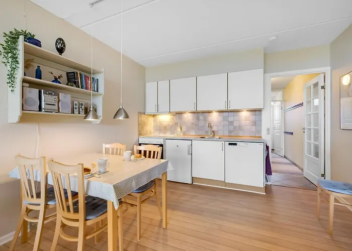 Raimo - 50m From The Sea By Interhome *